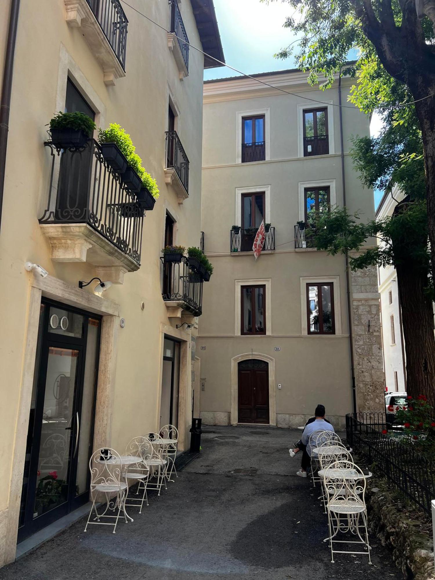 Dimora Largo Silvestro Dell'Aquila- Centro Storico 빌라 외부 사진